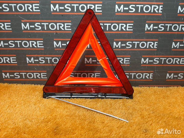 Знак аварийной остановки Bmw 7-Series E66/65