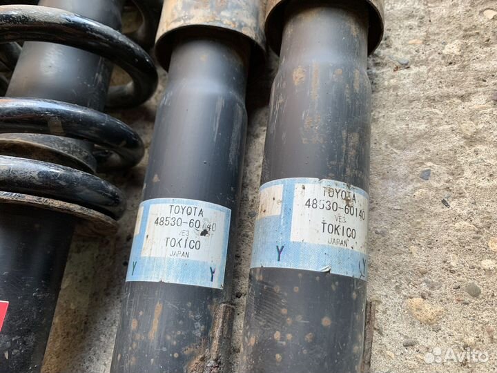 Стойки toyota land cruiser 200