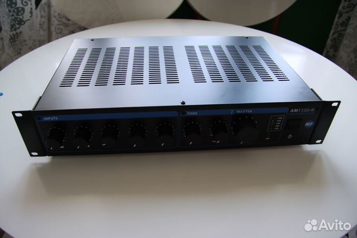 Микшер-усилитель RCF AM 1122