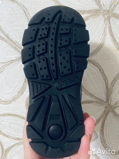Ботинки новые Geox 27