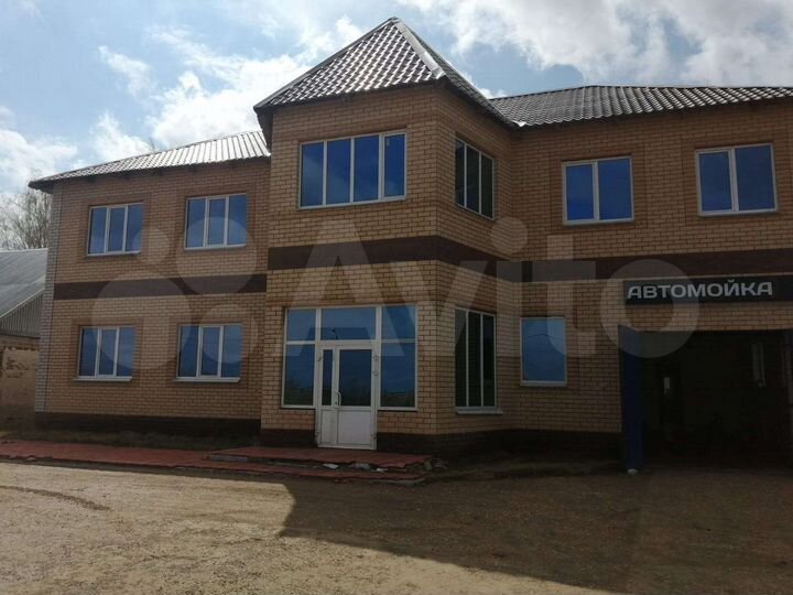 Дом 380 м² на участке 10 сот.