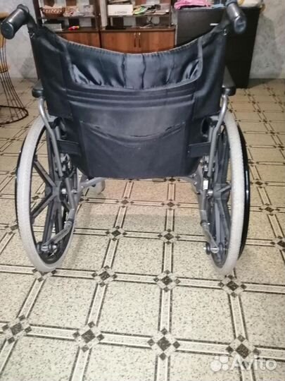 Инвалидная коляска складная бу