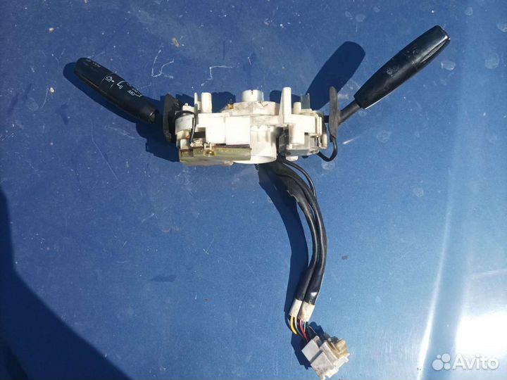 Подрулевой переключатель Kia Sportage 1