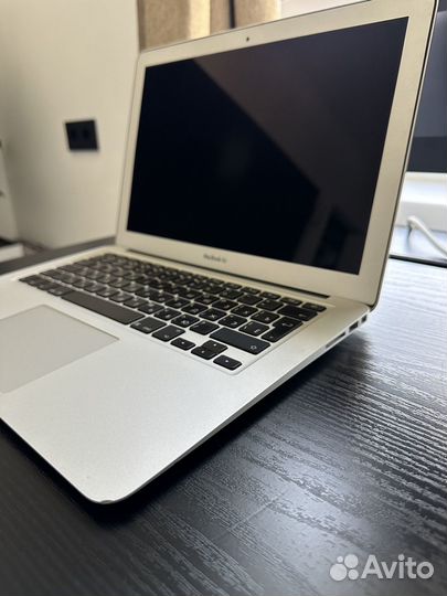 Монитор и ноутбук apple в подарок трекпарк