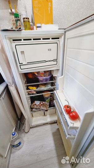Холодильник Б\у в отличном состоянии