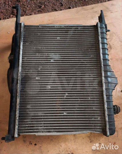 Интеркулер Volvo V40 2-й рест. 2003