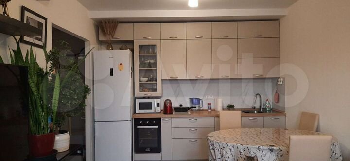 Комната 10 м² в 2-к., 19/25 эт.