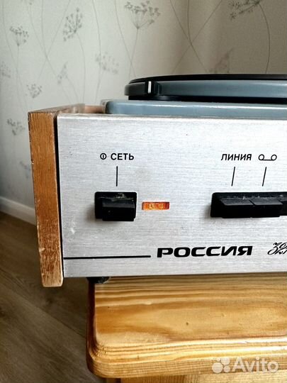 Проигрыватель винила СССР