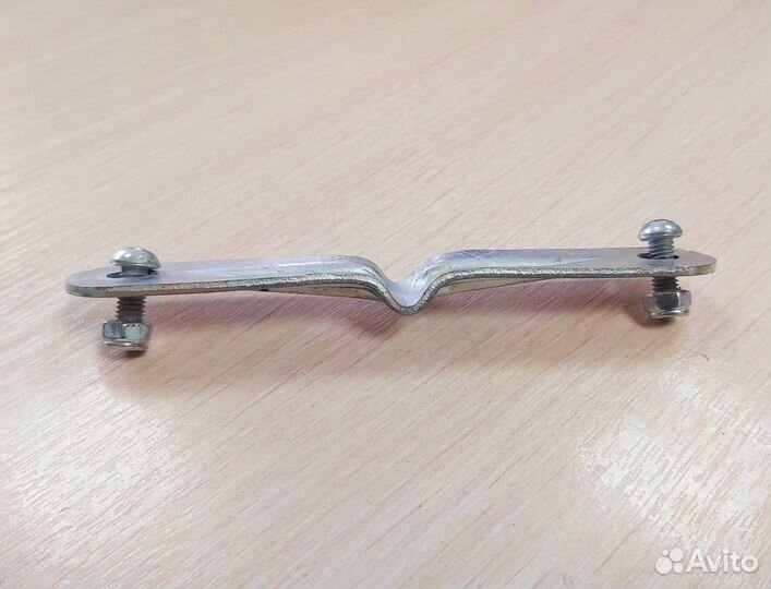 Скоба кольца крепления груза в бортовом прицепе М