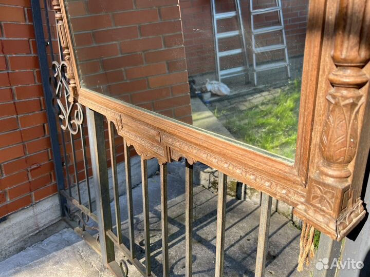 Зеркало старинное