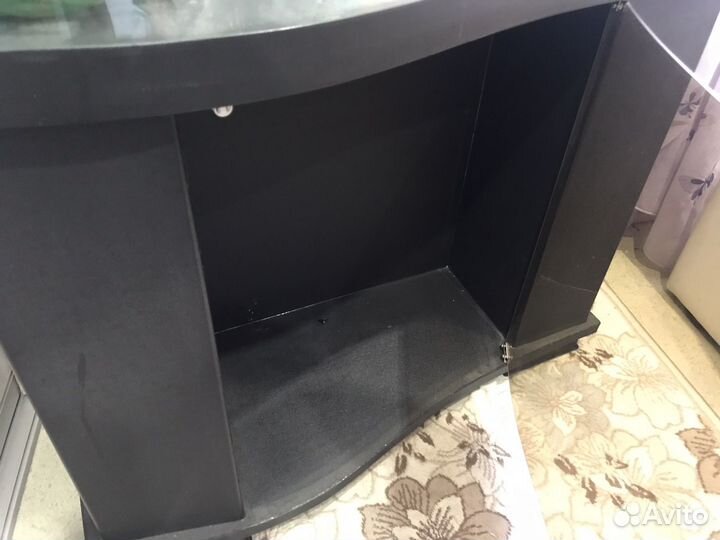 Аквариум с тумбой