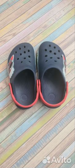 Crocs j1