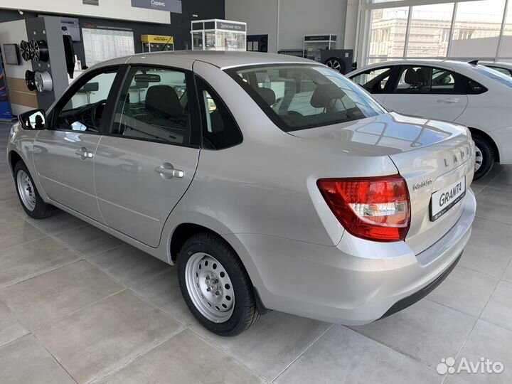 LADA Granta 1.6 МТ, 2023