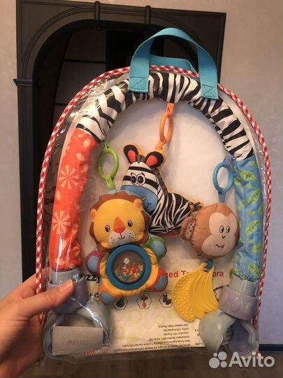 Развивающая игровая дуга с подвесками-игрушками