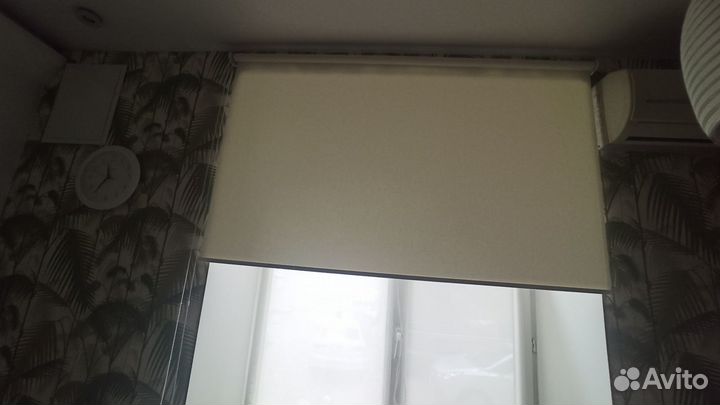 Жалюзи и рулонные шторы на окна бу