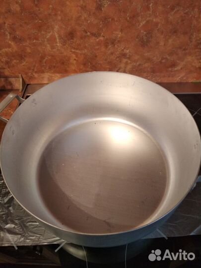 Кастрюля алюмин.8 лит новая СССР