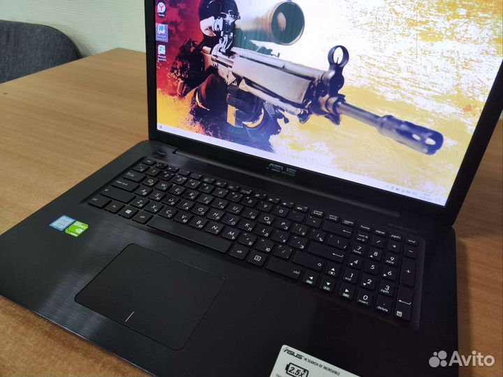 Большой игровой ноутбук Asus 17 / 12gb / ssd