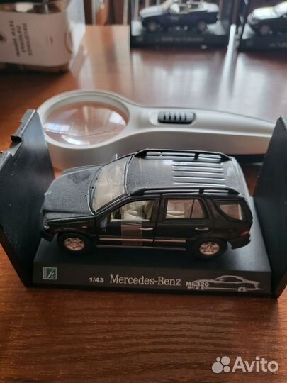 Модель автомобиля Hongwell 1:43