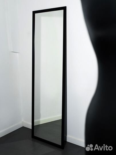 Зеркало в полный рост напольное в раме Vetro