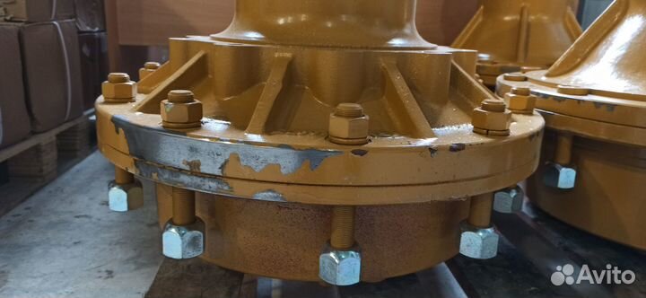 Редуктор бортовой в сборе (3 сателлита, 26 шлицов)