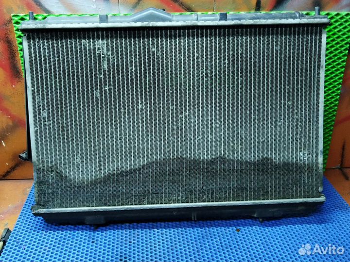 Радиатор охлаждения основной Volvo s40 v40