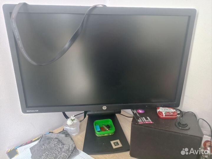 Монитор hp