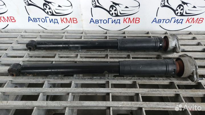 Амортизатор задний к-т Mercedes-Benz W204