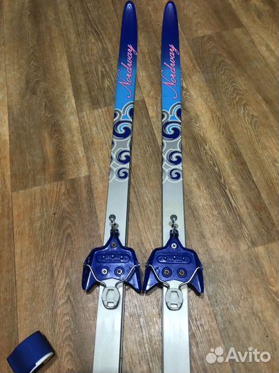Лыжи детские 140 см