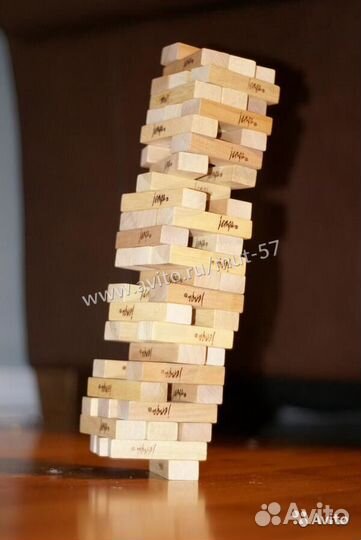 Падающая башня игра дженга