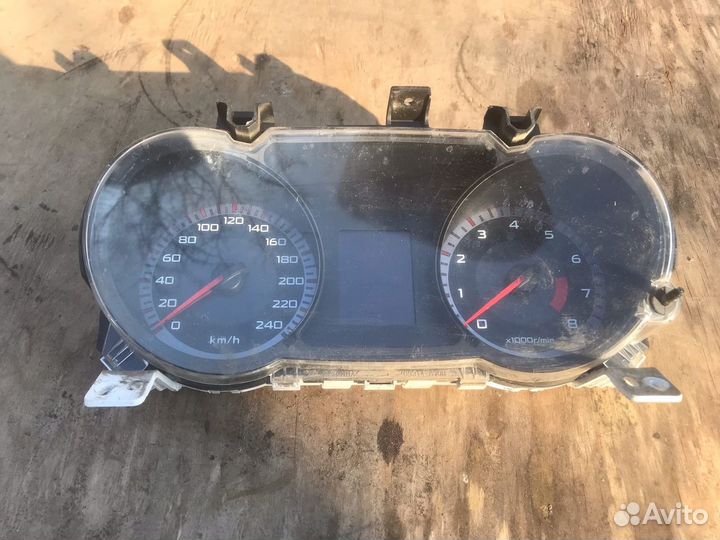 Приборная панель Mitsubishi Lancer 10 1.8 MT