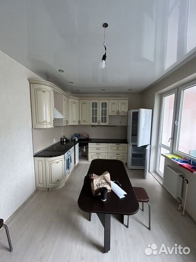 Кухонный гарнитур угловой бу без техники