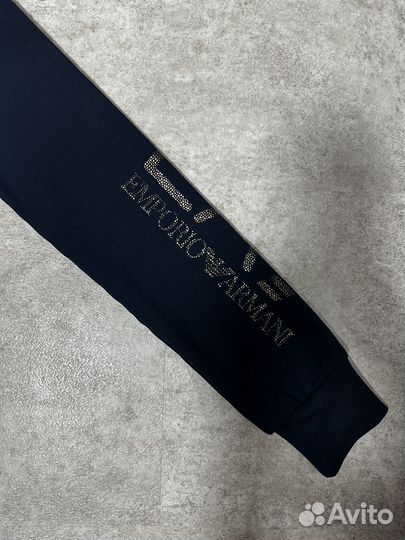 Спортивный костюм emporio armani ea7 женский