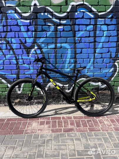 GT Avalanche sport 29