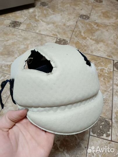 Шлем противоударный для малышей