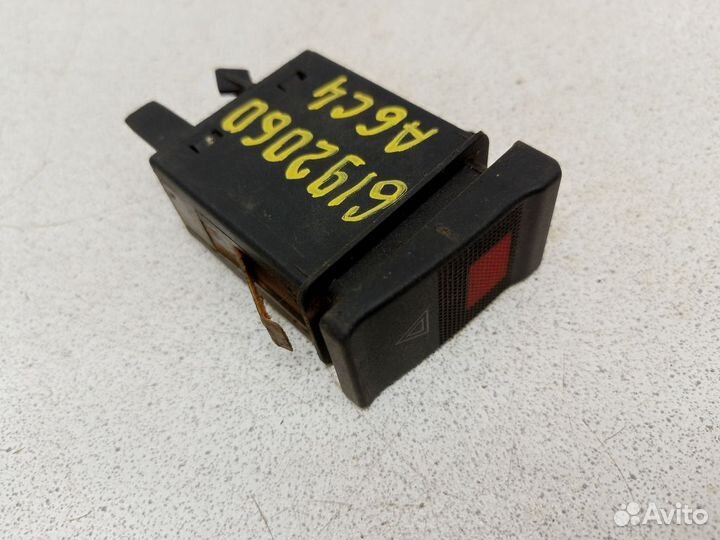 Кнопка аварийной сигнализации