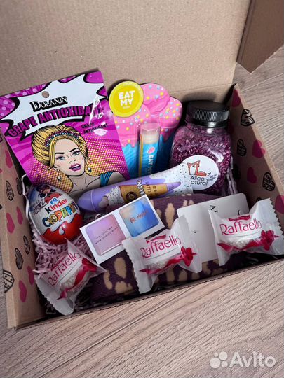 Подарочный бокс для девушки