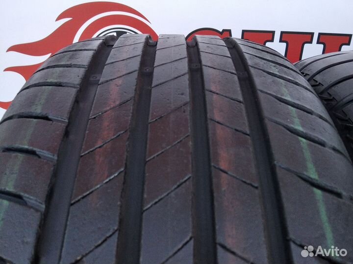 Bridgestone Turanza T005 235/55 R18 104T