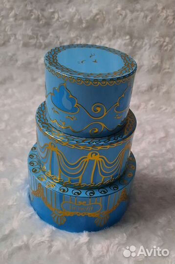 Benefit жестяная коробочка шкатулка