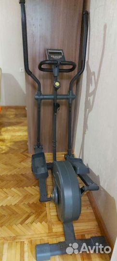 Эллиптический тренажер tourneo