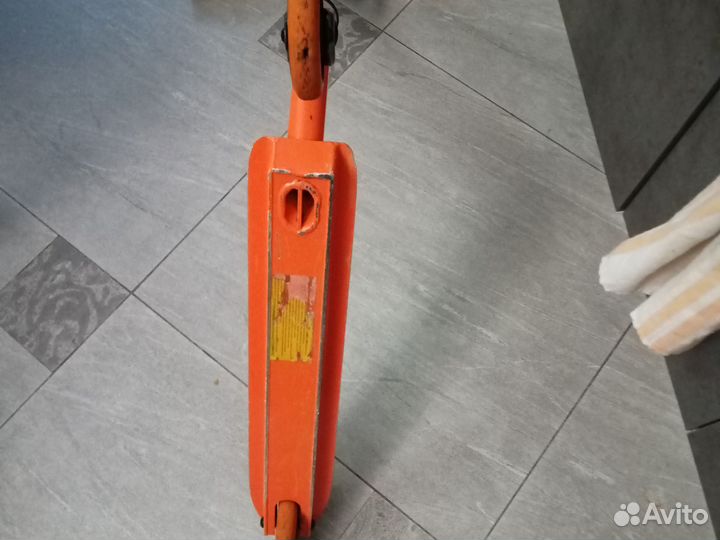 Трюковой самокат парк