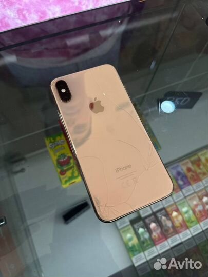 iPhone Xs, 64 ГБ