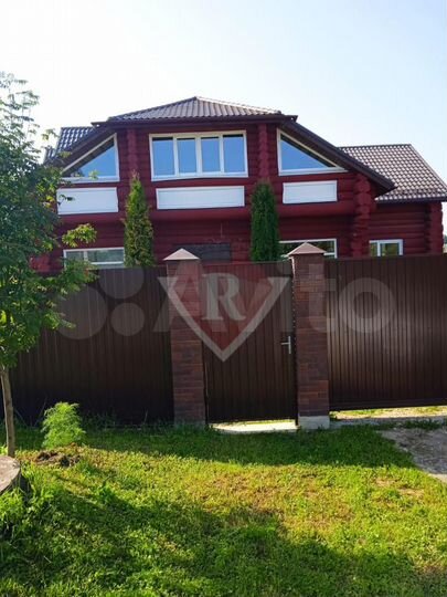 Дом 300,8 м² на участке 17 сот.