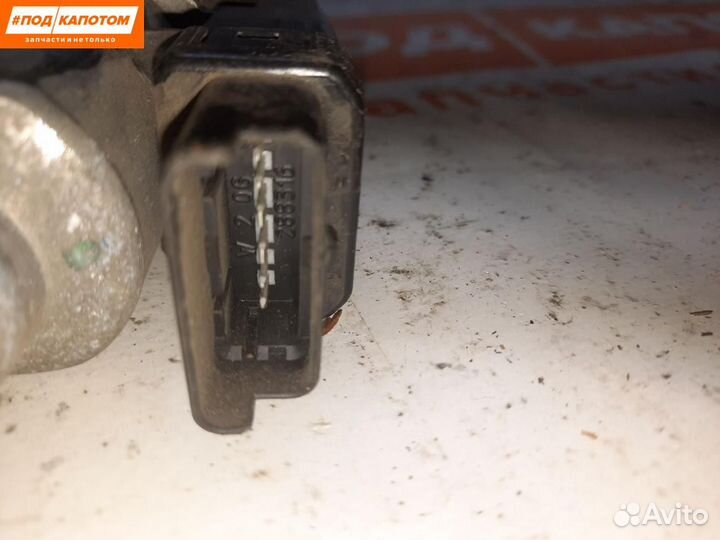 Стеклоподъемник передний правый Hyundai Solaris