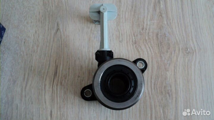 Рабочий цилиндр сцепления. на Renault