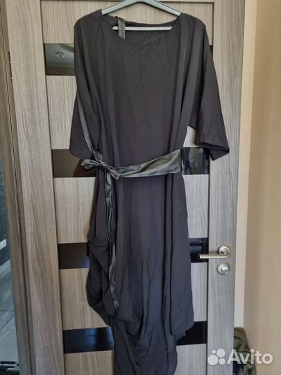 Платье 64-66 р