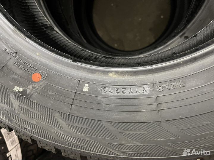 Yokohama Ice Guard Stud IG55 235/65 R17 108T