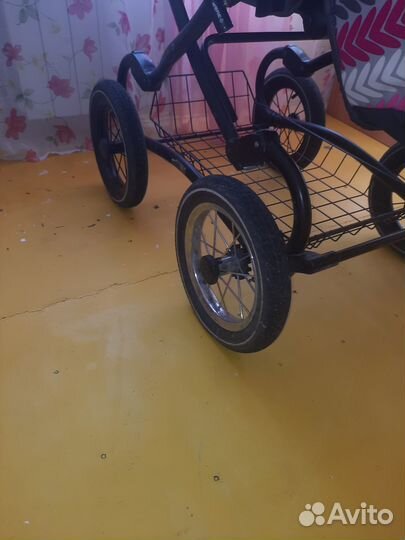 Продам коляску 2 в 1