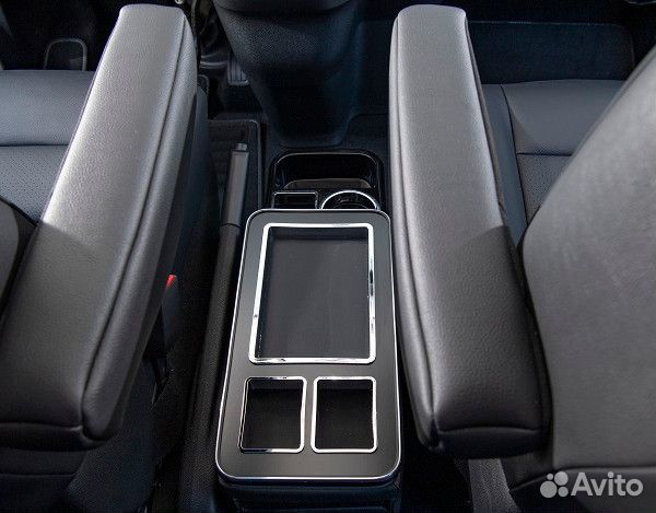 VW T5 03-15 Центральная консоль