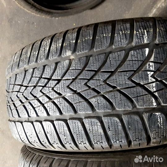 Dunlop SP Winter Sport 4D 235/45 R18 98V