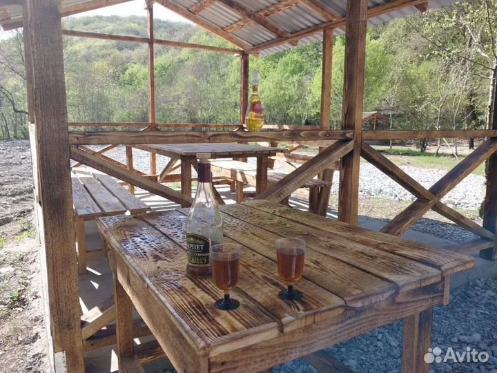 Аренда беседки в лесу
